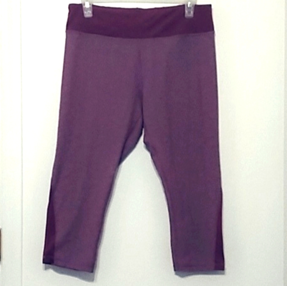 Marika Sport Capri Leggings